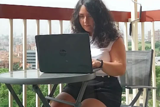 create ugc video content for tiktok, reels in spanish