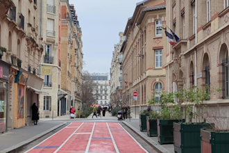 be your paris photowalk guide