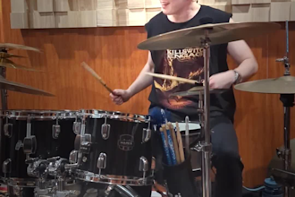 give you fun and effective online drum lessons, english or mandarin