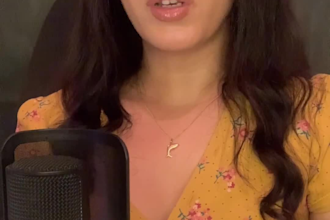 narrate your audiobook with an arabic female voice over
