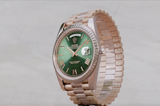 do 3d modeling,animation and rendering of a watch