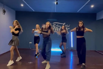 do shuffle dance, afro dance, group dance, twerking, hip hop dance tiktok dance