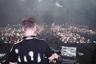 teach ableton at all levels and develop your music production