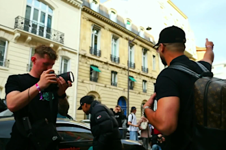 be your personal photographer and videographer in paris or anywhere in europe
