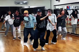 do tik tok dance reels, chorography dance group, hook step to your song