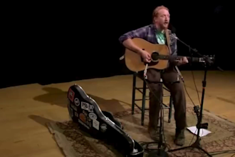 singe authentic neotraditional country, bluegrass, folk, or honky ton songs