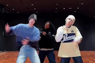do amazing group dance, afro, hip hop, shuffle to your music