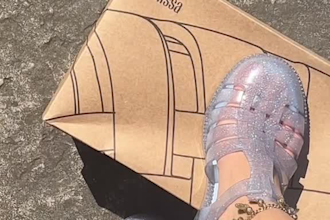 create a ugc fashion video for your clothing or accessories