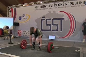 create a custom powerlifting program to increase your squat bench and deadlift