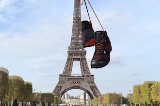 3d shoe animation,shoe design,3d shoe modeling,3d shoe design,cgi design