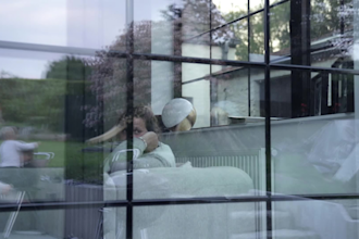 be your cinematic videographer in paris