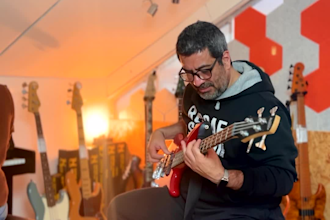 grabar líneas de bajo para tu canción en 48 h