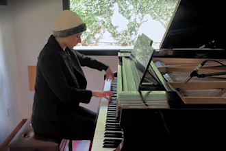 teach you piano playing for beginners or advanced