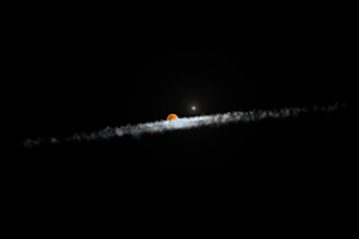 make epic sun zoom out logo animation