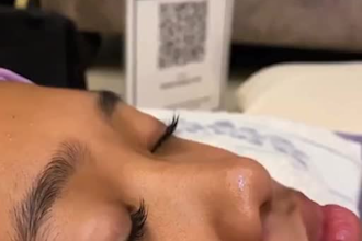 make your lashes look beautiful