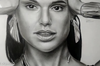 drawing a hyper realistic portrait