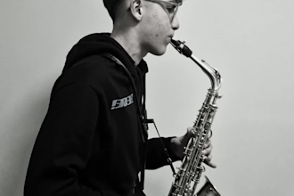 record a pro saxophone solo for your song
