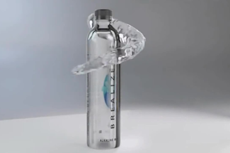 do a quality 3d water simulation,3d cgi,3d product fluid, 3d water surface model