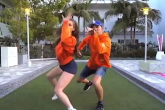 do a dance video of shuffle for tik tok