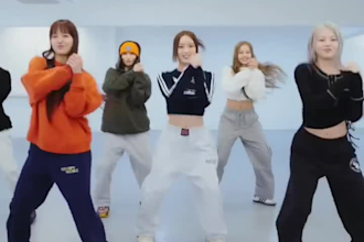 do group tiktok dance afrobeat shuffle dance hip hop  dance choreography