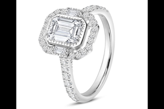 perform high definition jewelry image editing