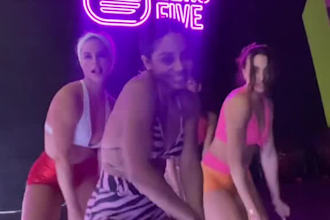 do choreography dance video, amazing group dance tiktok dance to your music