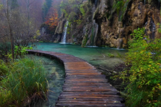 create 3 hours HD meditation and relaxing music videos