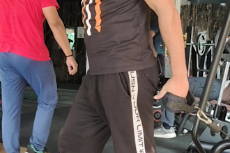 be your fitness coach and diet expert