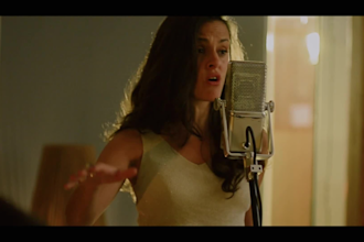 record custom guitar backing tracks for singers or soloists