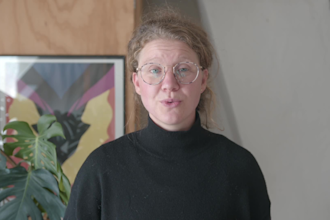 record a warm and professional dutch female voiceover for you