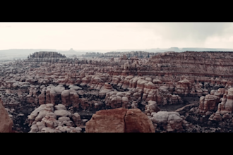 do vlogs, travel video editing, and youtube video editing