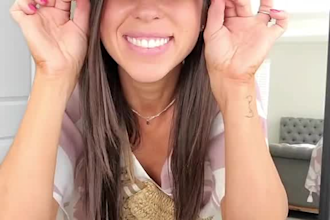 create amazing ugc video ads, unboxing video for your product or brand for sm