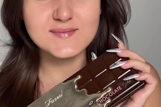 be your female ugc model for your product or service