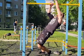 provide a calisthenics workout plan and be your fitness coach