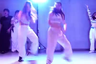 do awesome tiktok dance hiphop dance with a perfect steps