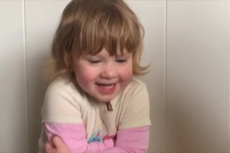 mandar un mensaje de video personalizado a un niño de moana