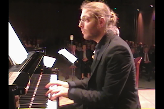 give piano lessons online