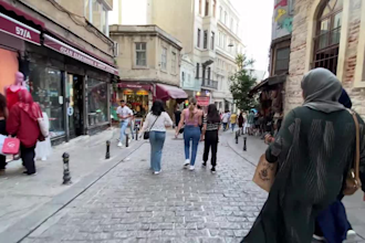 record walking tour video footage for your youtube channel