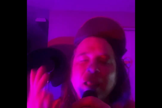 sing 80s rock vocals or glam metal in high tenor or female style