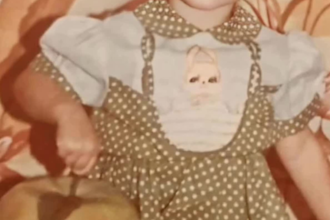 restore old photos and create an emotional video for your memories