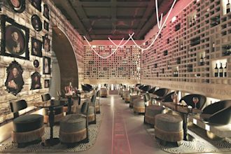 design hotel, restaurant, showroom, commercial interior