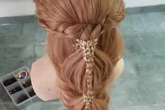 do different hair style video for social media