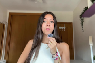 create and edit ugc video ads in spanish