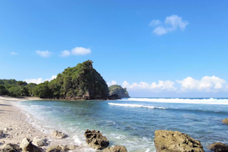 film real beach video with original sound in indonesia