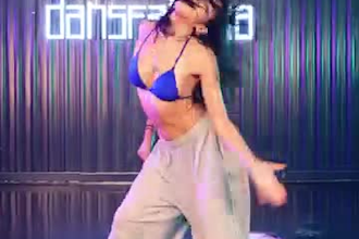 do tiktok dance, twerk dance afro dance, shuffle dance, group dance, viralhiphop