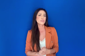 record a presentation video in french or english