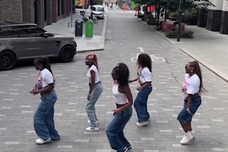 choreography tiktok afro dance, gospel african dance, afrobeat, group amapiano