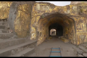 do green screen removal,rotoscoping,cleanup, tracking, paint