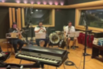 record a custom session horns for your song