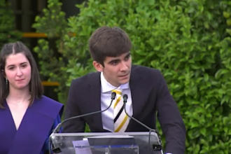 write your powerful graduation or commencement speech
